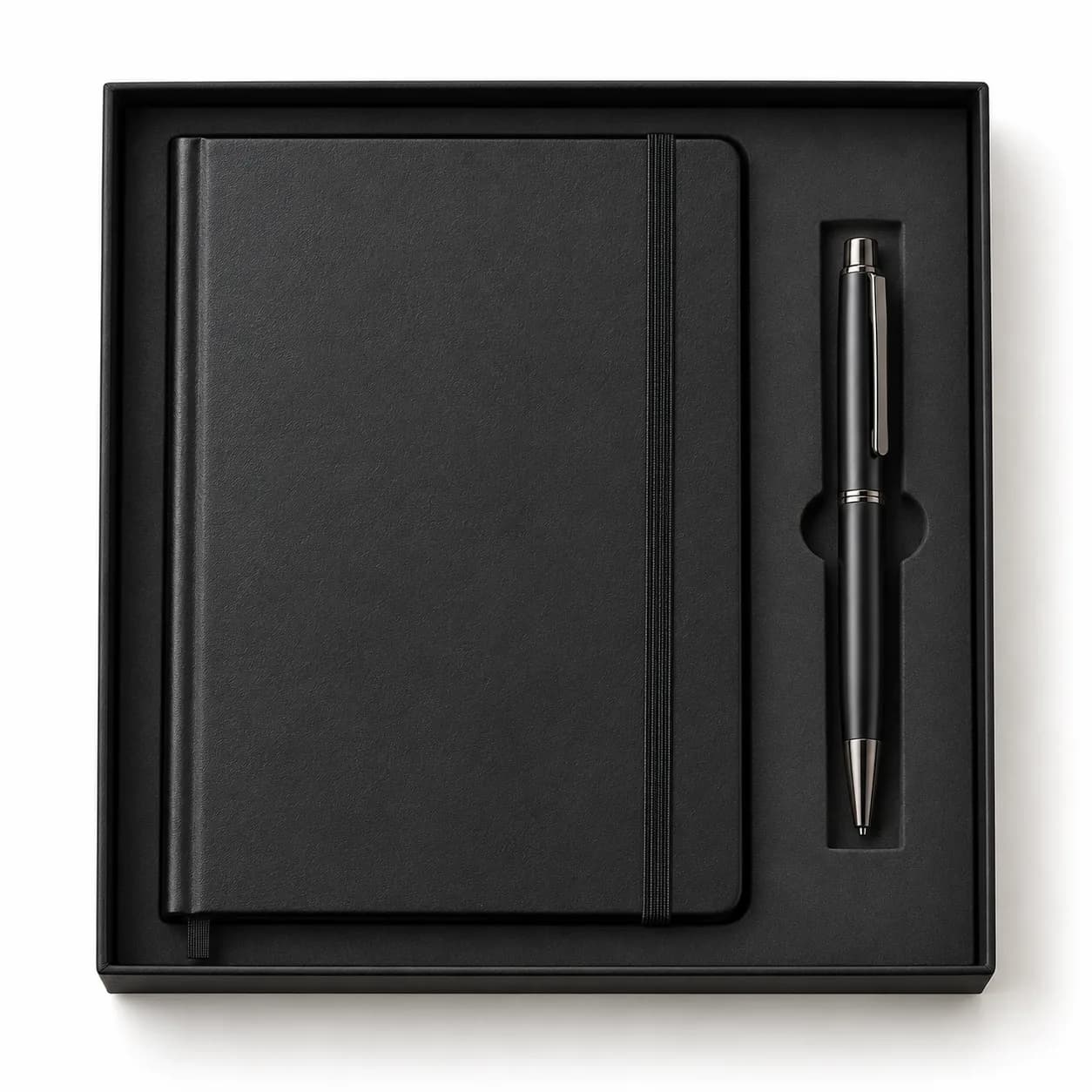 Duo quaderno e penna neri